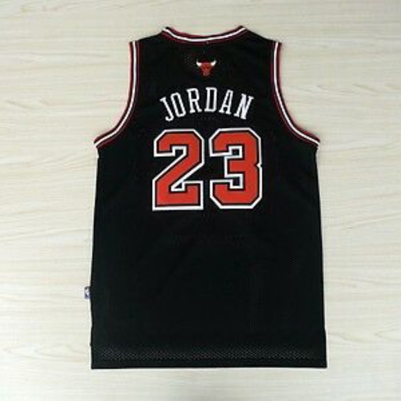 Michael Jordan Jersey - Picture 2 of 2